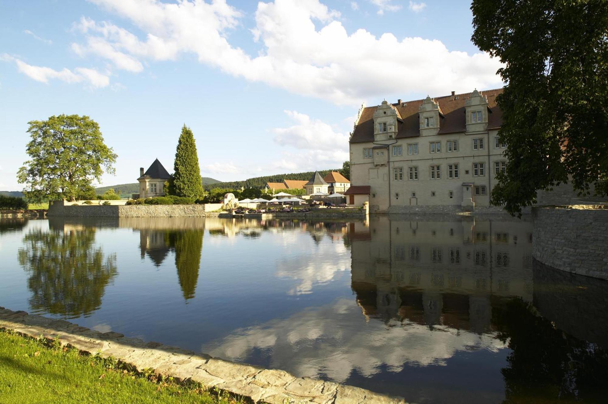 Schlosshotel Muenchhausen Aerzen Exterior foto