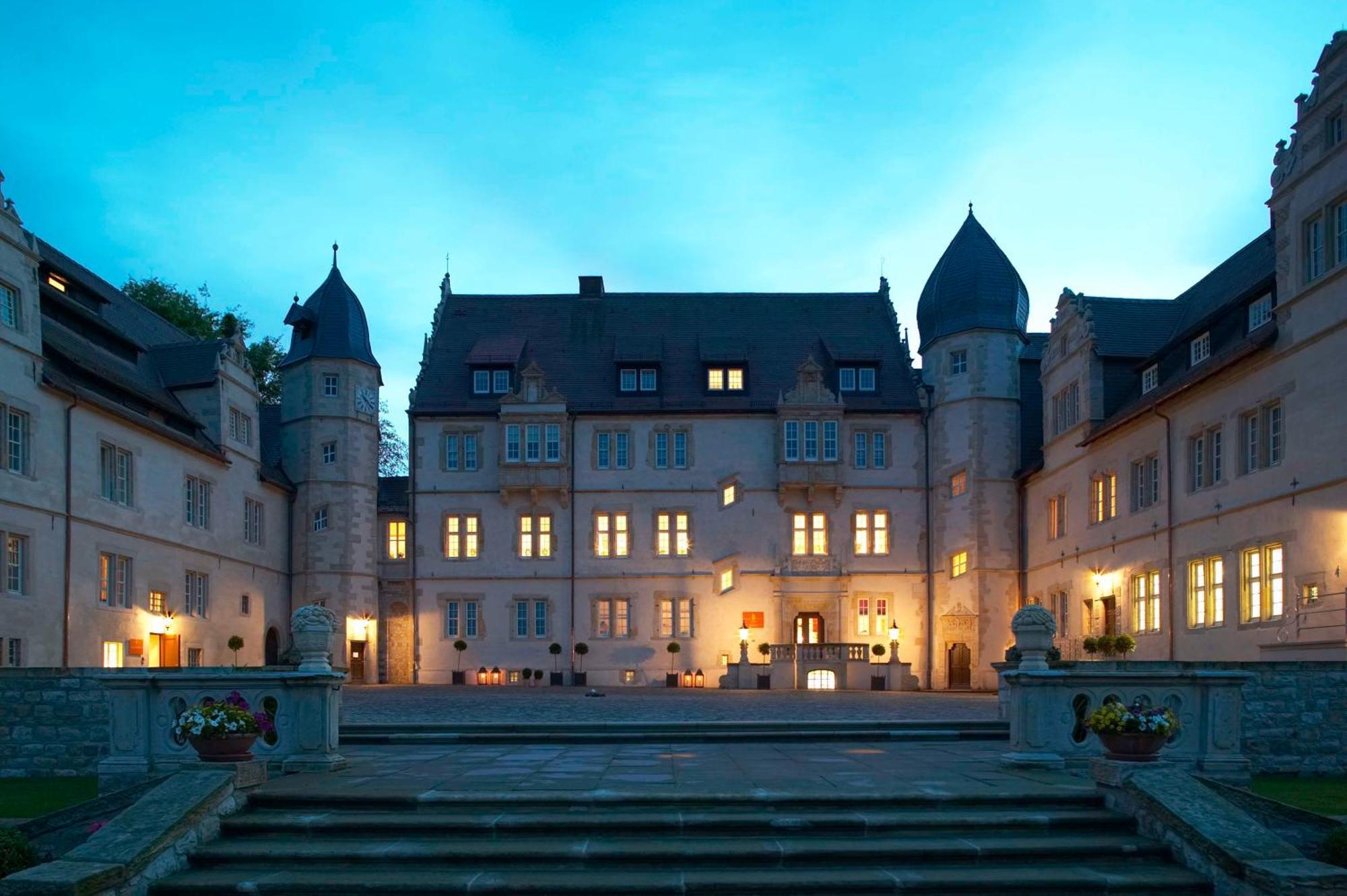 Schlosshotel Muenchhausen Aerzen Exterior foto